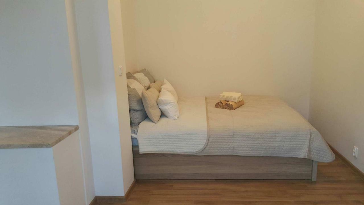 Pod Zamkiem 2 Sypialnie, Salon, 70 M, Komfort, Max 7 Os Lägenhet Lublin Exteriör bild