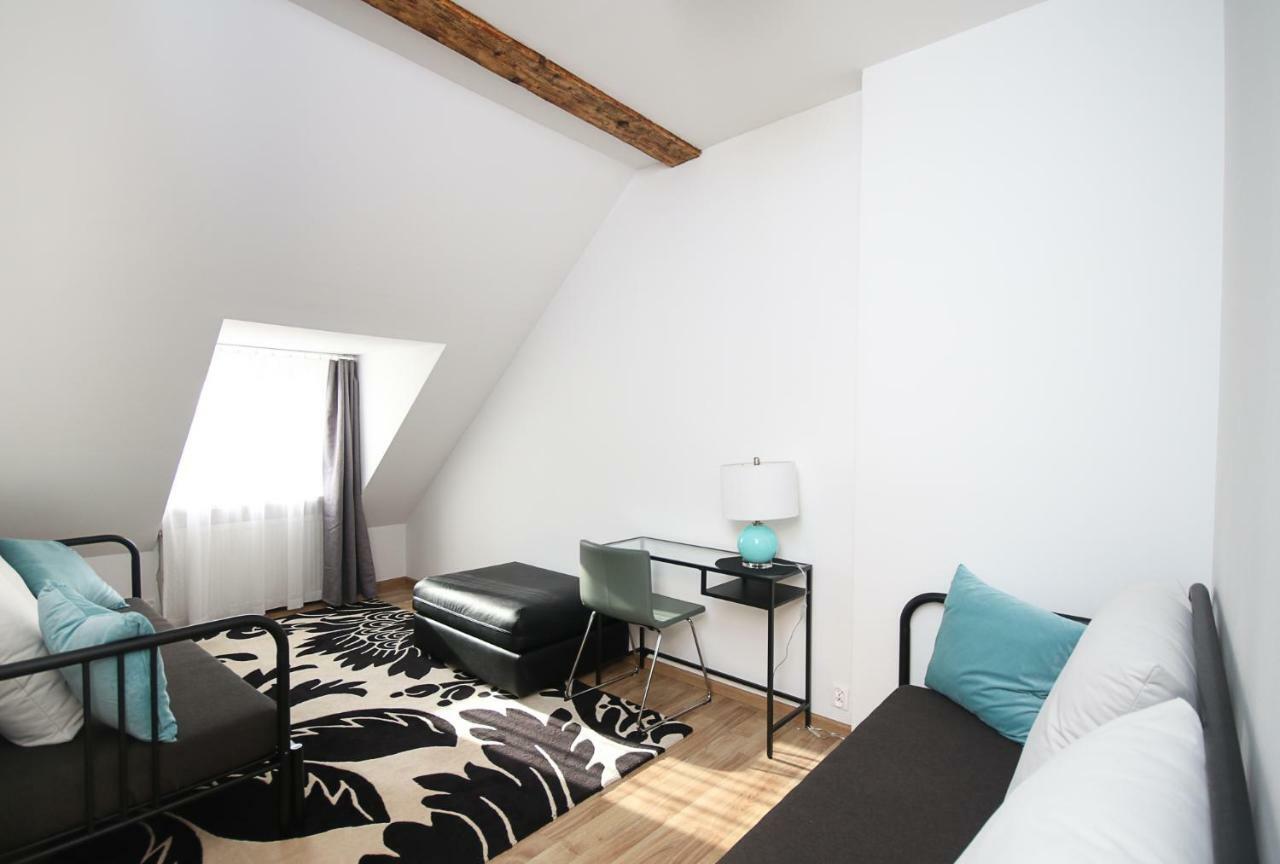 Pod Zamkiem 2 Sypialnie, Salon, 70 M, Komfort, Max 7 Os Lägenhet Lublin Exteriör bild